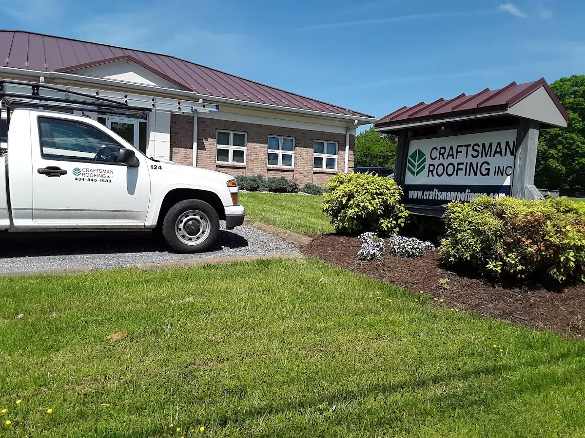 Quality Ice Dam Removal by experienced craftsmen in Berlin Center